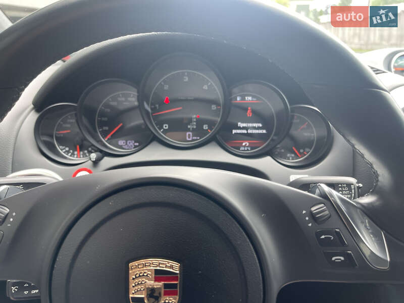 Внедорожник / Кроссовер Porsche Cayenne 2013 в Львове