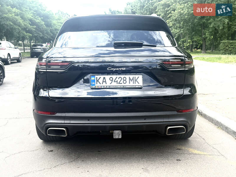 Внедорожник / Кроссовер Porsche Cayenne 2020 в 