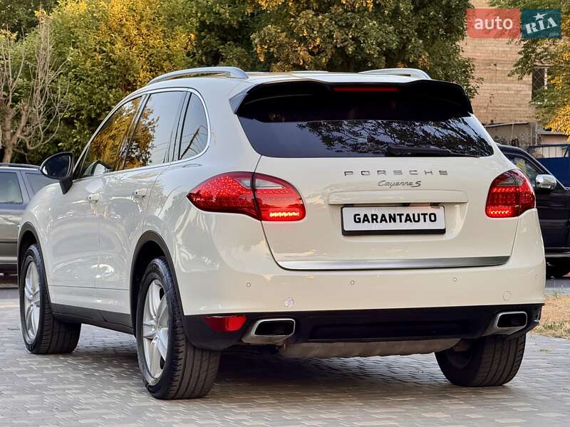 Позашляховик / Кросовер Porsche Cayenne 2011 в Одесі фото 8 Позашляховик / Кросовер Porsche Cayenne 2011 в Одесі