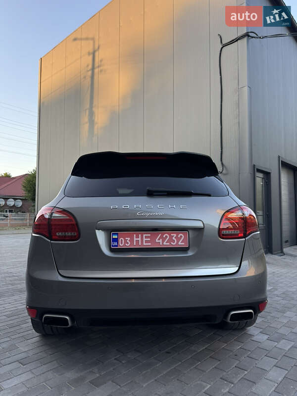 Внедорожник / Кроссовер Porsche Cayenne 2011 в Остроге фото 13 Внедорожник / Кроссовер Porsche Cayenne 2011 в Остроге