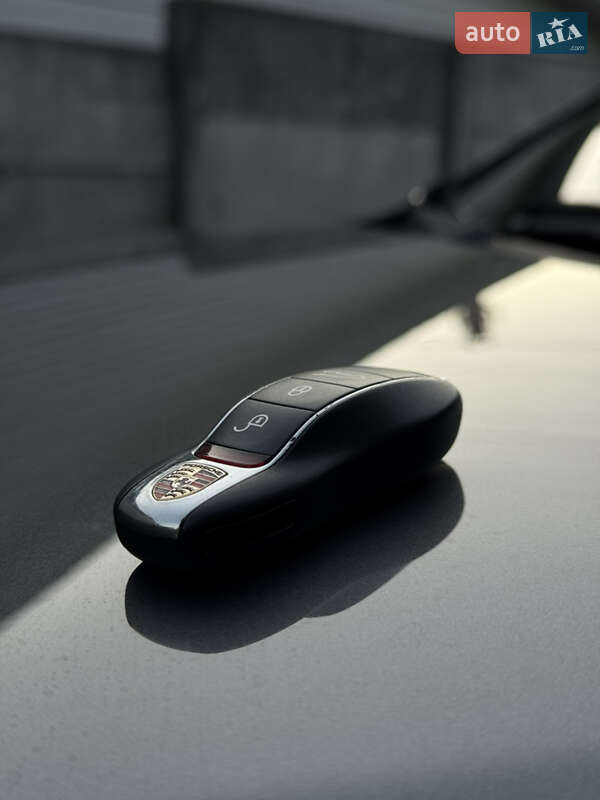 Внедорожник / Кроссовер Porsche Cayenne 2011 в Остроге фото 20 Внедорожник / Кроссовер Porsche Cayenne 2011 в Остроге