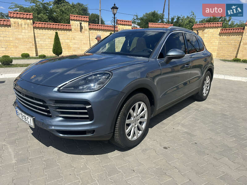 Внедорожник / Кроссовер Porsche Cayenne 2018 в Измаиле
