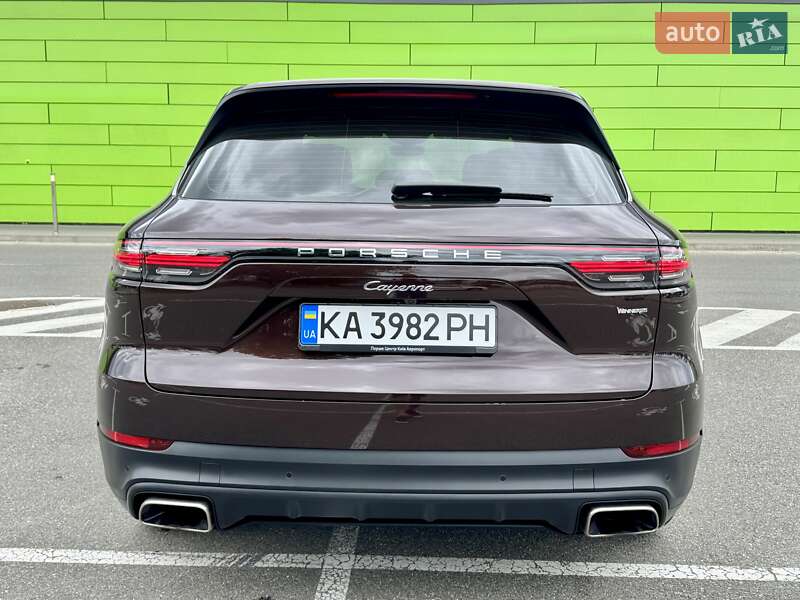 Внедорожник / Кроссовер Porsche Cayenne 2018 в Киеве
