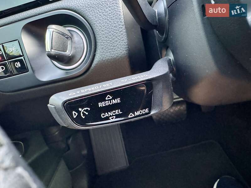 Внедорожник / Кроссовер Porsche Cayenne 2018 в Киеве