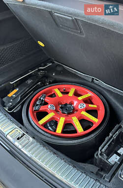 Внедорожник / Кроссовер Porsche Cayenne 2011 в 