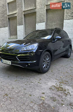 Внедорожник / Кроссовер Porsche Cayenne 2011 в 