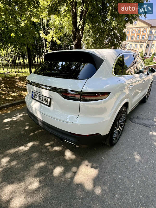 Позашляховик / Кросовер Porsche Cayenne 2019 в Києві