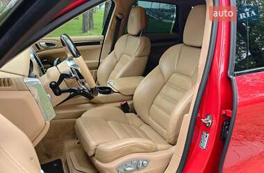 Позашляховик / Кросовер Porsche Cayenne 2015 в 