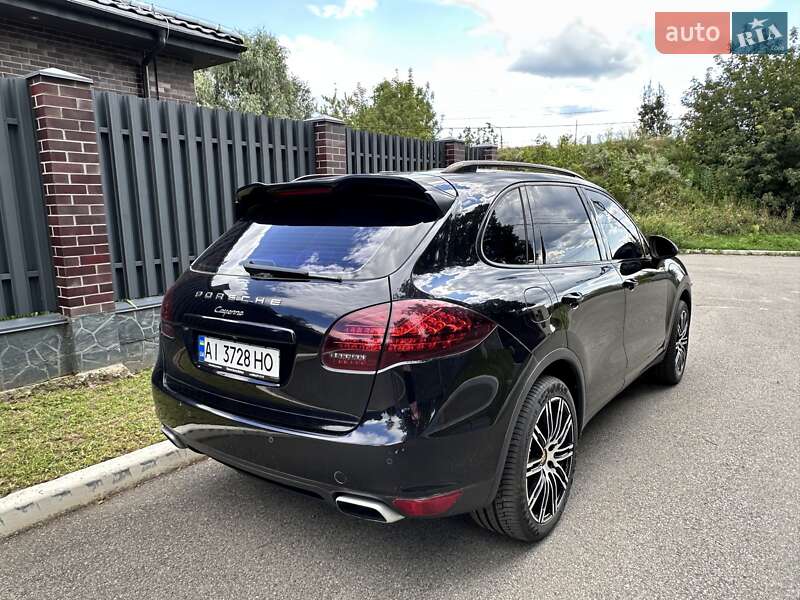 Внедорожник / Кроссовер Porsche Cayenne 2012 в Киеве фото 9 Внедорожник / Кроссовер Porsche Cayenne 2012 в Киеве