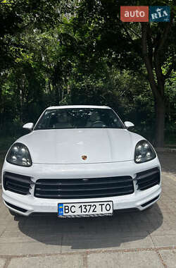 Внедорожник / Кроссовер Porsche Cayenne 2019 в 