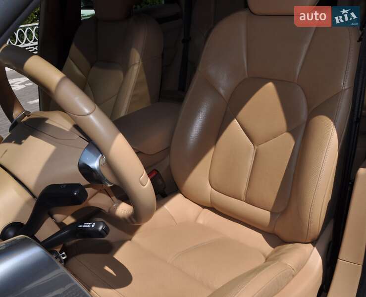 Внедорожник / Кроссовер Porsche Cayenne 2012 в Одессе фото 28 Внедорожник / Кроссовер Porsche Cayenne 2012 в Одессе
