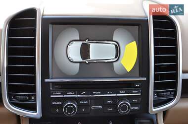 Внедорожник / Кроссовер Porsche Cayenne 2012 в 