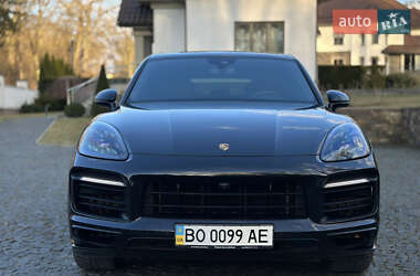 Внедорожник / Кроссовер Porsche Cayenne 2020 в 