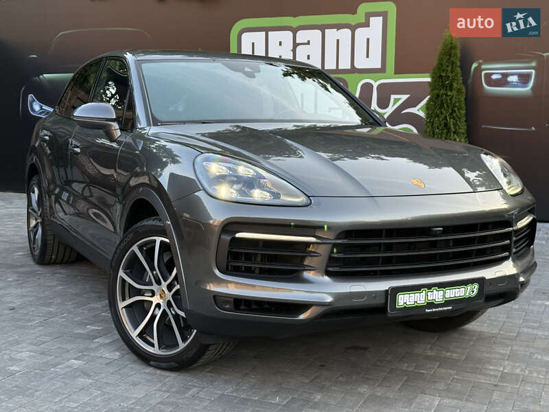 Внедорожник / Кроссовер Porsche Cayenne 2019 в Киеве