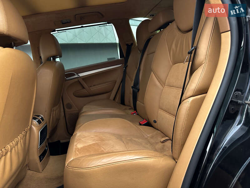 Позашляховик / Кросовер Porsche Cayenne 2008 в Києві