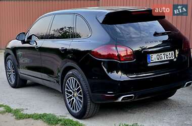 Позашляховик / Кросовер Porsche Cayenne 2011 в 