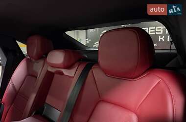 Внедорожник / Кроссовер Porsche Cayenne 2021 в 