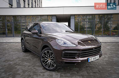 Позашляховик / Кросовер Porsche Cayenne 2019 в 