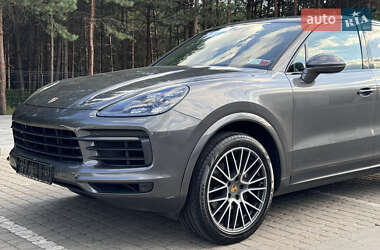 Позашляховик / Кросовер Porsche Cayenne 2019 в 