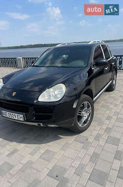 Внедорожник / Кроссовер Porsche Cayenne 2004 в Днепре