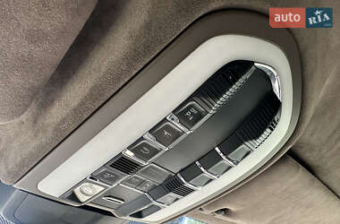Внедорожник / Кроссовер Porsche Cayenne 2011 в 