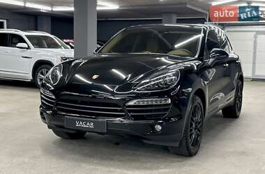 Внедорожник / Кроссовер Porsche Cayenne 2014 в Харькове