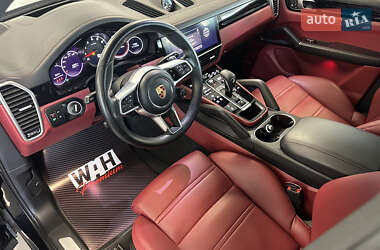 Позашляховик / Кросовер Porsche Cayenne 2022 в 