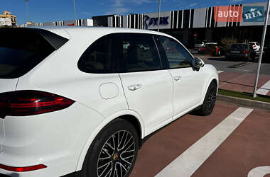 Porsche Cayenne 2016 Porsche Cayenne 2016