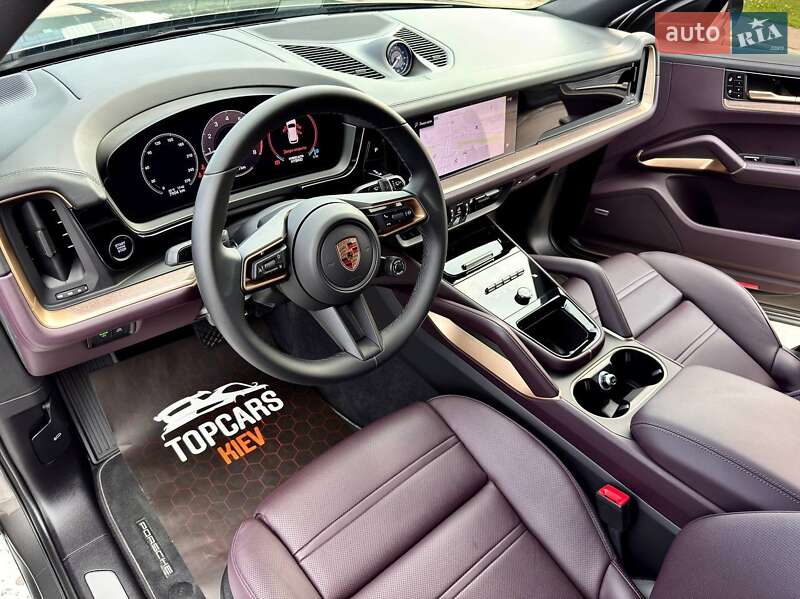 Внедорожник / Кроссовер Porsche Cayenne 2024 в Киеве