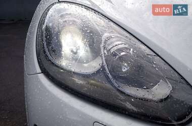 Внедорожник / Кроссовер Porsche Cayenne 2015 в Киеве