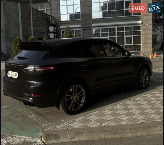 Внедорожник / Кроссовер Porsche Cayenne 2018 в Хмельницком фото 13 Внедорожник / Кроссовер Porsche Cayenne 2018 в Хмельницком