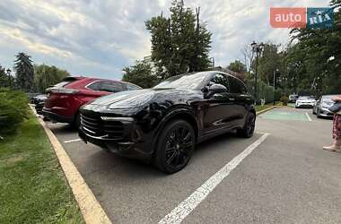 Позашляховик / Кросовер Porsche Cayenne 2017 в 