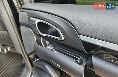 Позашляховик / Кросовер Porsche Cayenne 2013 в 
