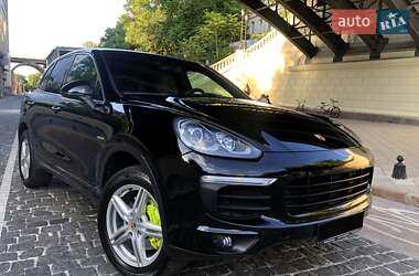 Porsche Cayenne 2015