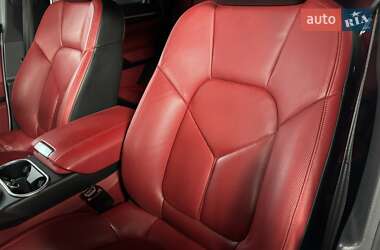 Внедорожник / Кроссовер Porsche Cayenne 2014 в 