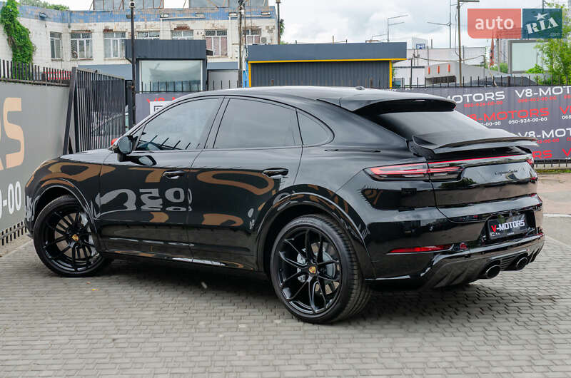 Внедорожник / Кроссовер Porsche Cayenne 2023 в Киеве