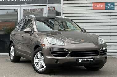 Porsche Cayenne 2012 Porsche Cayenne 2012