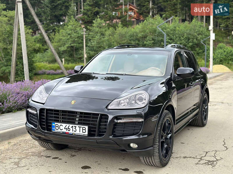 Внедорожник / Кроссовер Porsche Cayenne 2009 в 