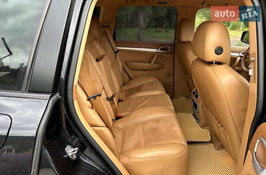 Внедорожник / Кроссовер Porsche Cayenne 2009 в 