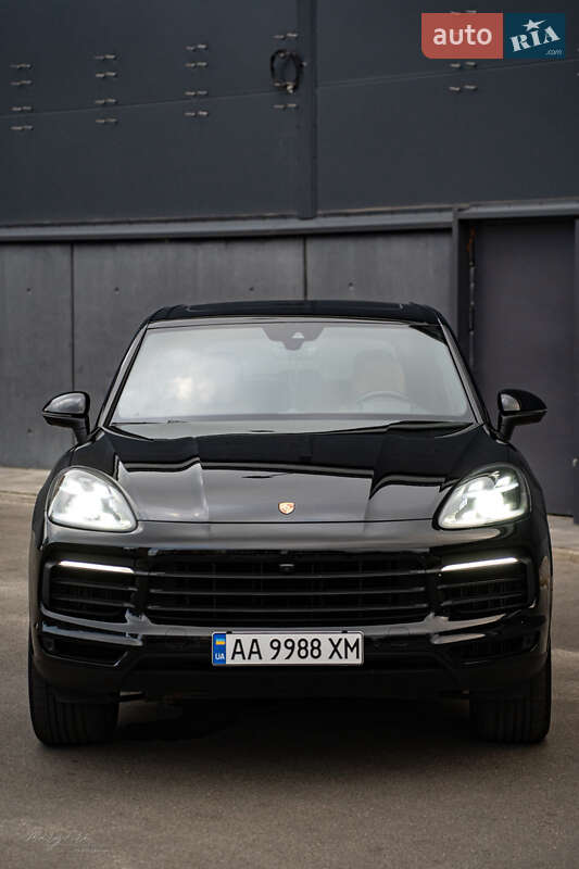 Позашляховик / Кросовер Porsche Cayenne 2019 в Києві