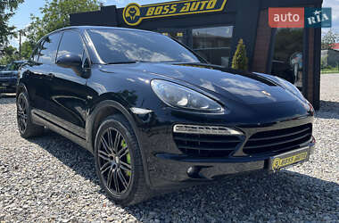 Porsche Cayenne 2014