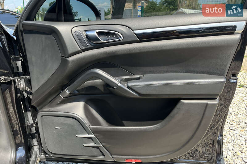 Позашляховик / Кросовер Porsche Cayenne 2014 в Коломиї фото 26 Позашляховик / Кросовер Porsche Cayenne 2014 в Коломиї