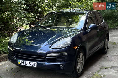 Внедорожник / Кроссовер Porsche Cayenne 2011 в 
