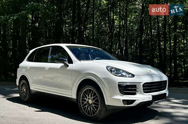 Porsche Cayenne 2015