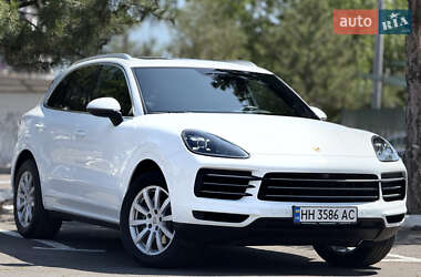 Внедорожник / Кроссовер Porsche Cayenne 2017 в Одессе