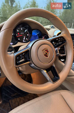 Внедорожник / Кроссовер Porsche Cayenne 2014 в 