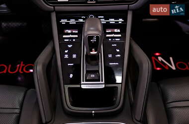 Внедорожник / Кроссовер Porsche Cayenne 2020 в 