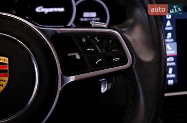 Внедорожник / Кроссовер Porsche Cayenne 2020 в 