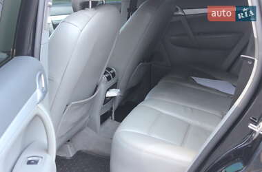 Внедорожник / Кроссовер Porsche Cayenne 2004 в 