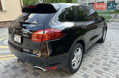 Внедорожник / Кроссовер Porsche Cayenne 2013 в 